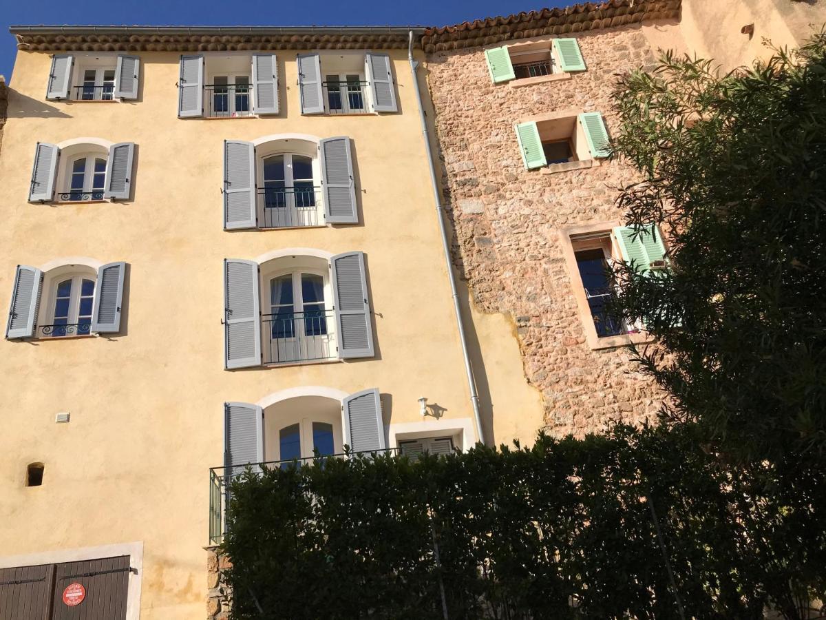 Les Arcades Holiday home