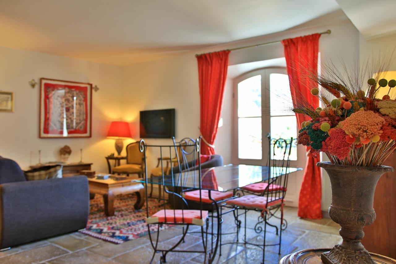 Les Arcades Holiday home Villecroze