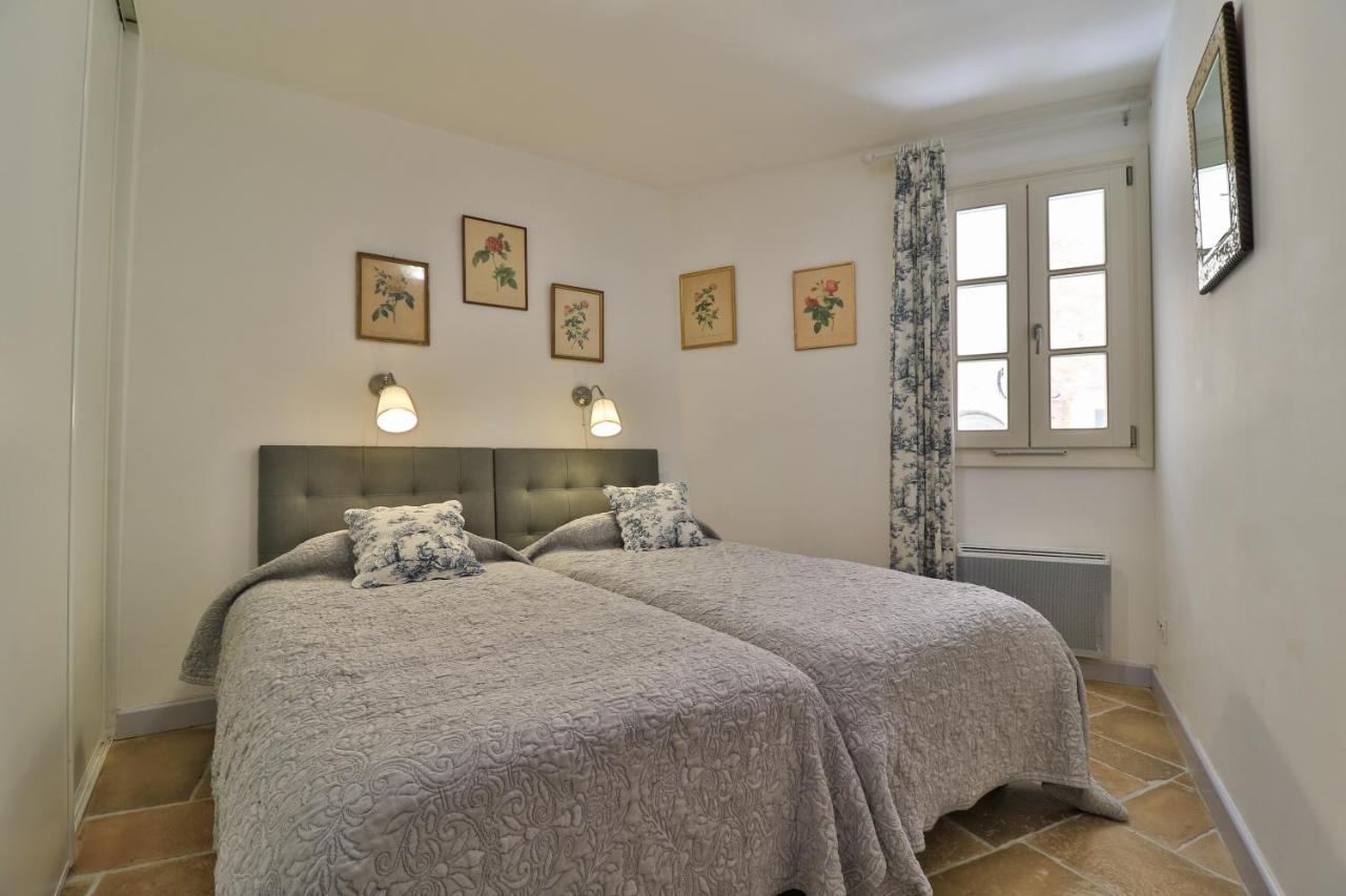 Les Arcades Holiday home *