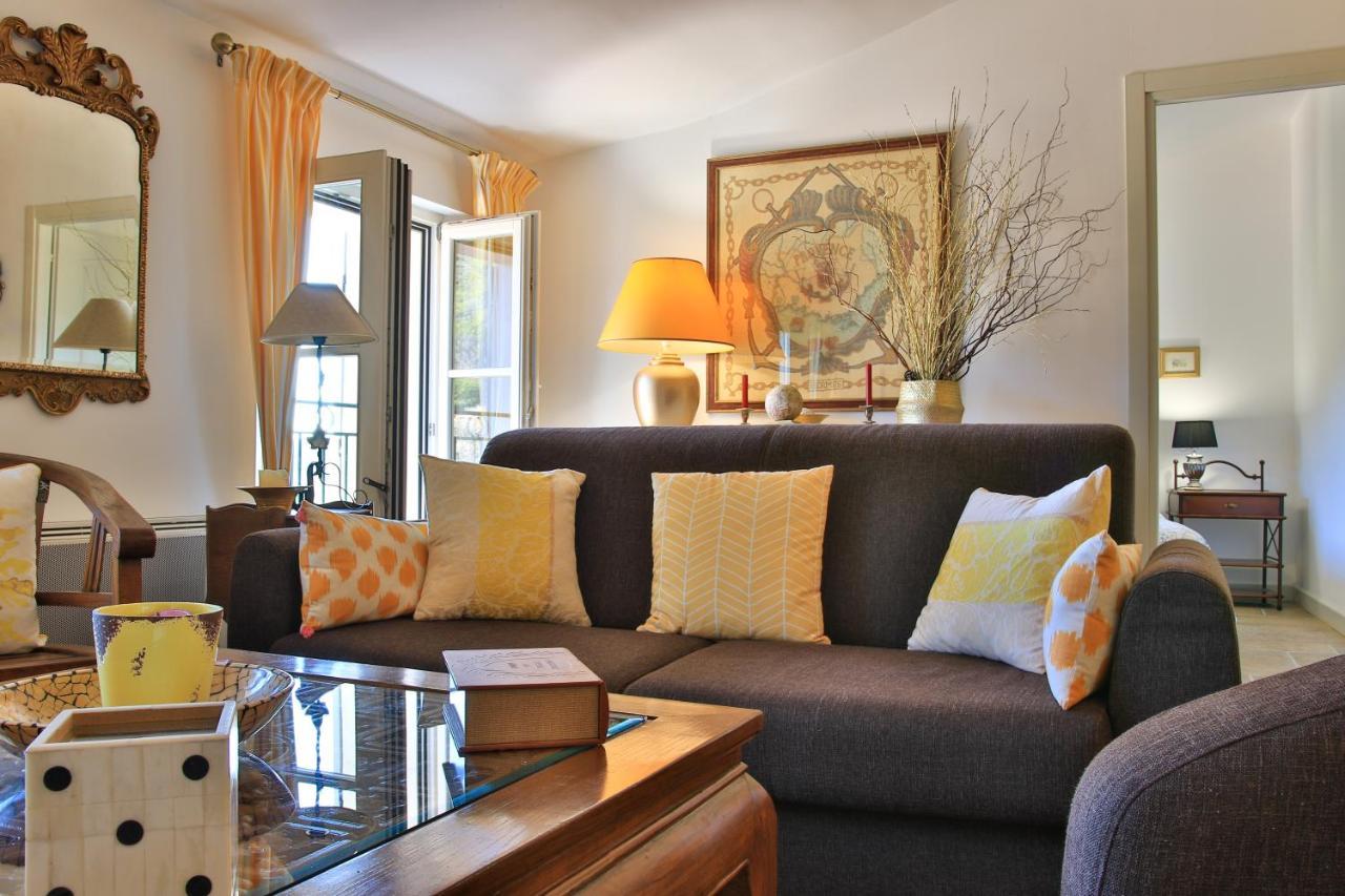 Holiday home Les Arcades Villecroze